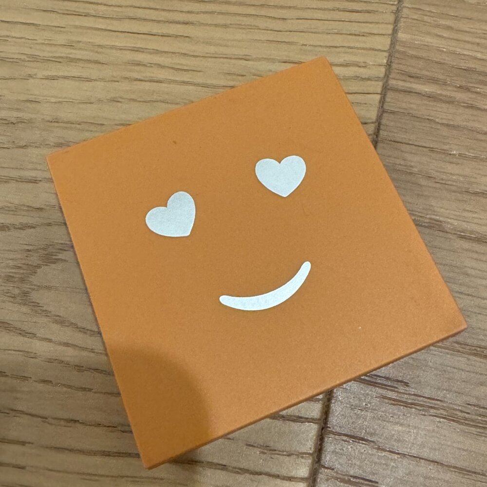 Benefit Cosmetics Hello Happy Velvet Powder Foundation